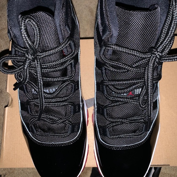 Air Jordan 11 “Breds”